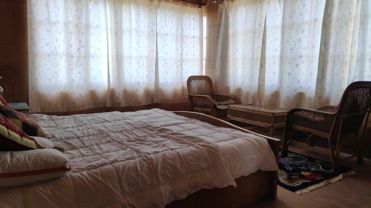 The Willow House Leh Ngoại thất bức ảnh
